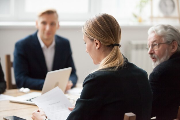 Jakie są prawne obowiązki pracodawcy w zakresie ubezpieczeń dla pracowników?